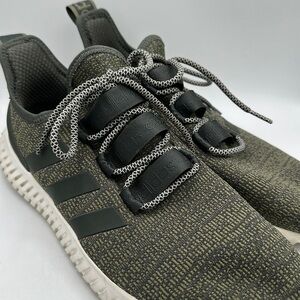Adidas Cloudform Comfort men’s green slip-on/tie sneakers, size 9.5